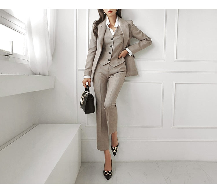 Julain  Women Contrast Blazer + Vest And Simple Pants Casual Simple Office Lady Pants Suit