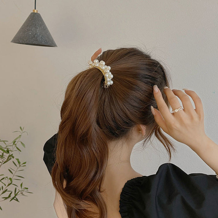 Shosh  Elegant Pearl Hair Clip