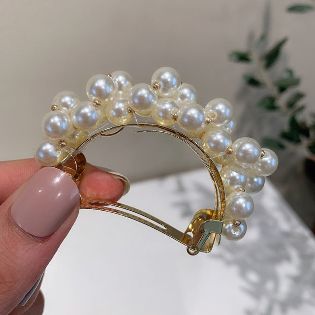 Shosh  Elegant Pearl Hair Clip